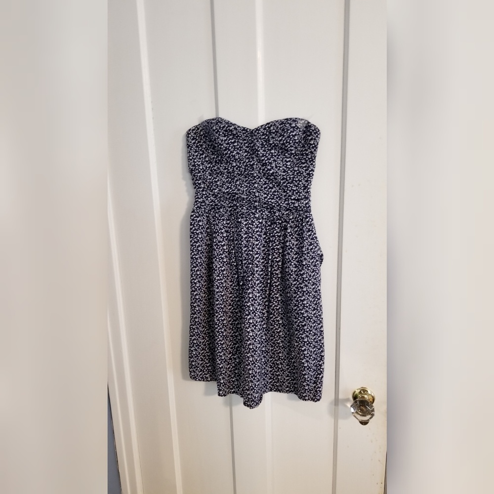 Strapless dress